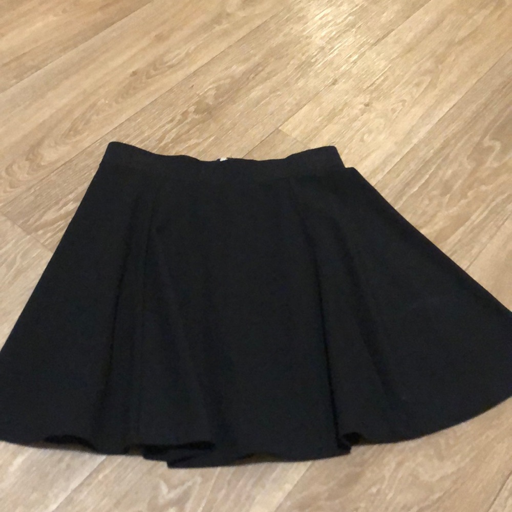 H & M- Divided black mini skirt